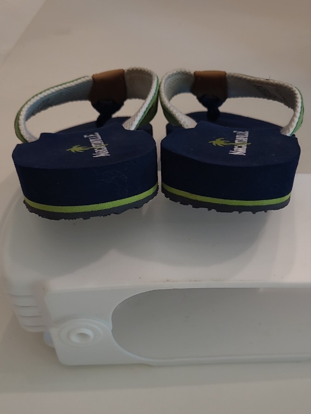 Margaritaville Breezy Slip On Toe Peg Leather Sandal Palm Tree Foam Flip Flops - Picture 8 of 17